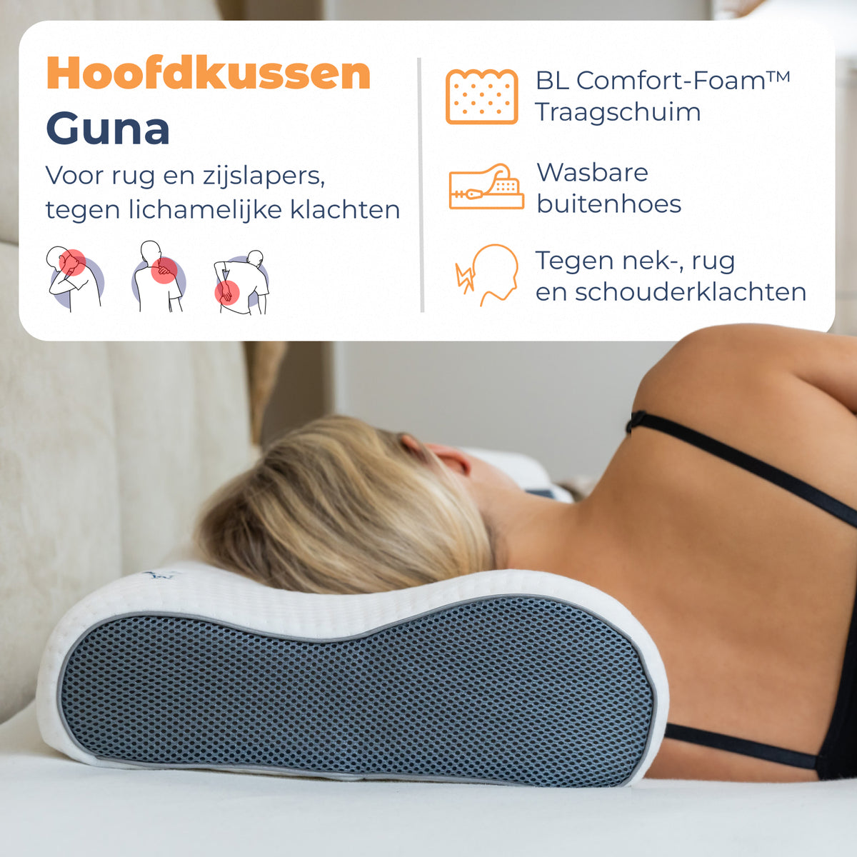 Vrouw slaapt op haar zij op Hoofdkussen Guna van traagschuim met wasbare hoes