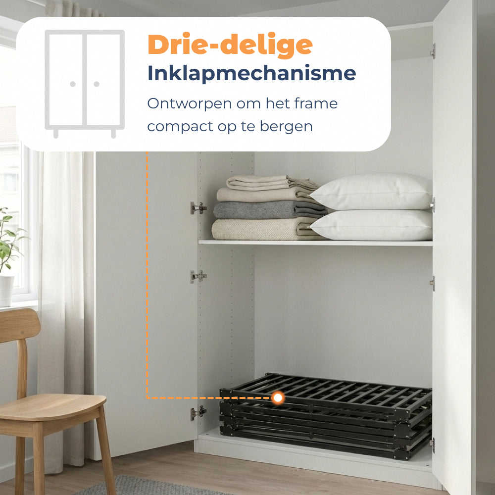 Bedframe Nera ingeklapt in drie delen, opgeborgen in een kast