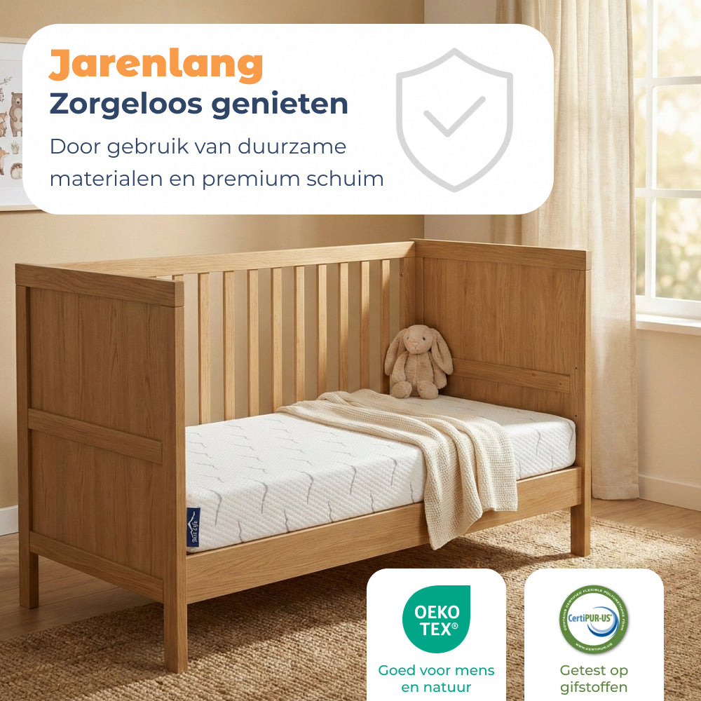 Babymatras Nimba in houten ledikant, van duurzame materialen met OEKO-TEX keurmerk